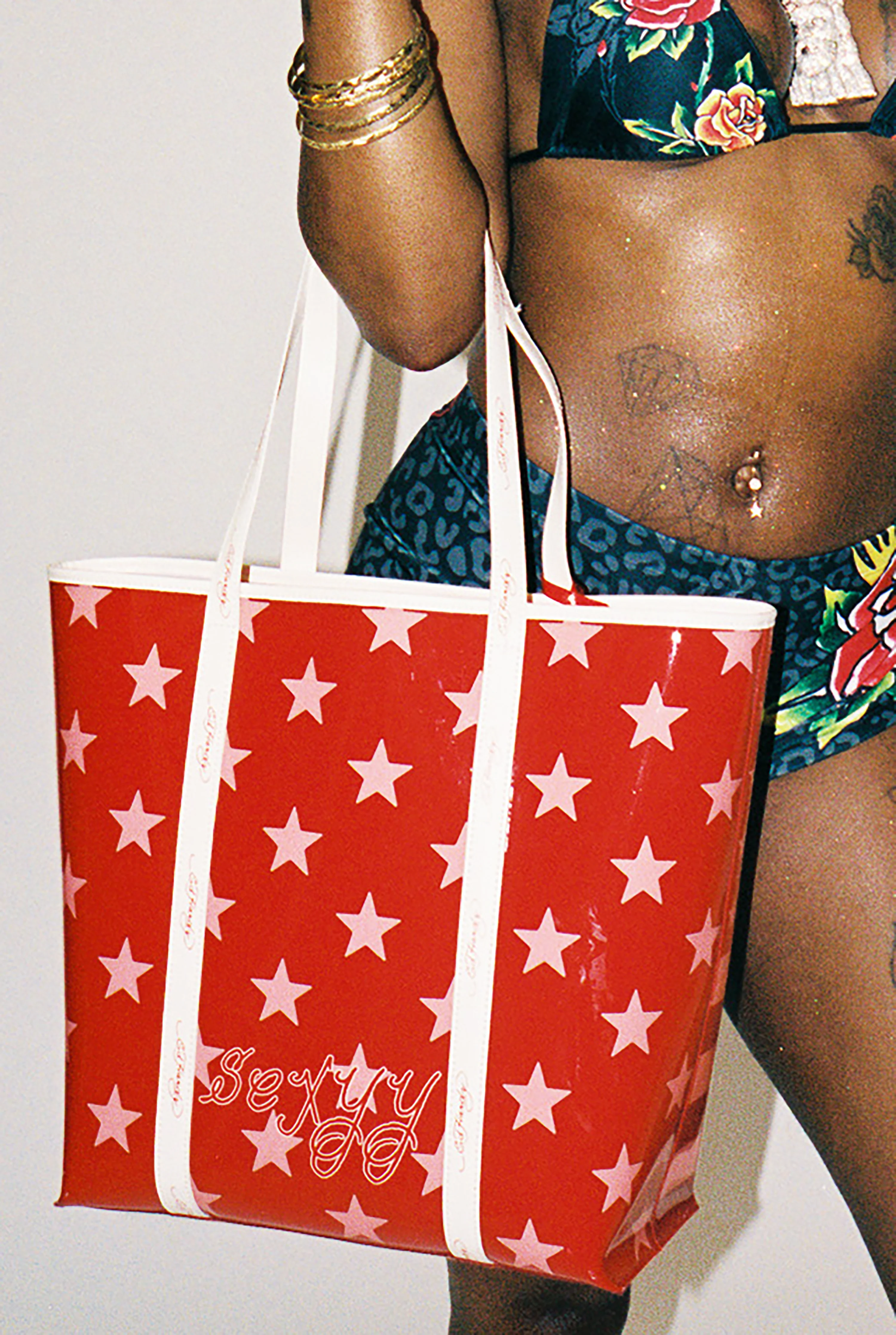 SEXYY FOR PRESIDENT' BEACH TOTE BAG - Image 3
